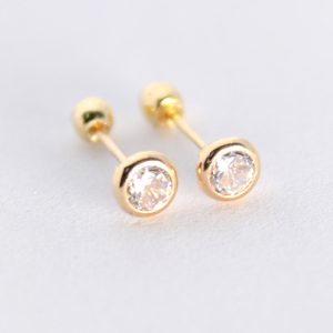 Aretes con circonia biselados oro 10k