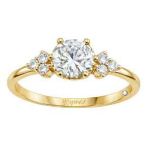 Anillo de compromiso con circonias en triangulo a cada lateral oro 10K