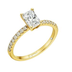 Anillo de compromiso con circonia Baguette y circonias a los laterales oro 10K