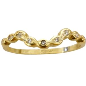 Argolla matrimonial en forma de arco con estrías y circonias oro 10K