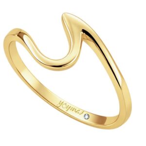 Argolla casual estilo en onda lisa oro 10K