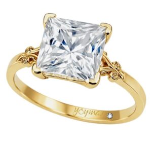 Anillo casual con circonia cuadrada y laterales diseño "V" oro 10K