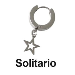 Arete de argolla solitaria lisa con dije de estrella calada plateada de acero