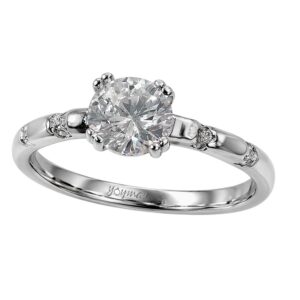 Anillo con circonia central de 5.75mm y circonias incrustadas plata