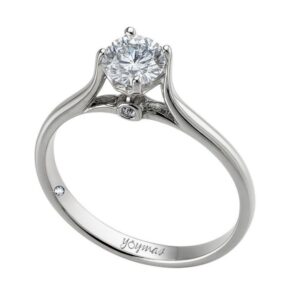 Anillo de compromiso con circonia central y abajo una biselada plata