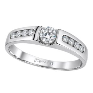 Anillo de compromiso con circonias en canal plata