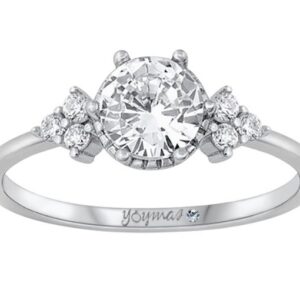 Anillo de compromiso con circonias en triangulo a cada lateral  plata