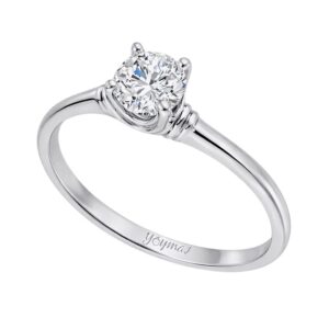 Anillo de compromiso con circonia central y listones pegados a la montura plata