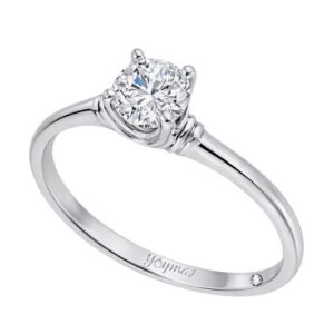 Anillo de compromiso con circonia central y listones pegados a la montura plata