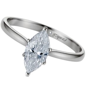 Anillo de compromiso con circonia marquesa central plata