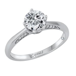 Anillo de compromiso con circonia central y circonias en los latarerales plata