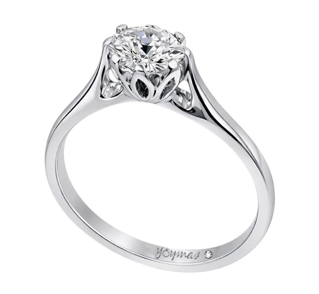 Anillo de compromiso montura de flor calada con circonia plata