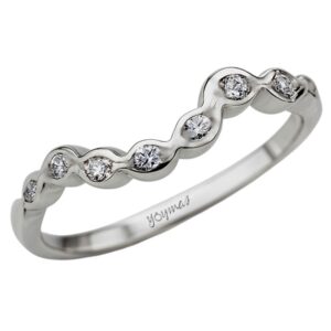 Argolla matrimonial en forma de arco con estrías y circonias plata