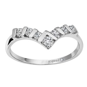 Argolla matrimonial en forma de "V" con circonias  plata