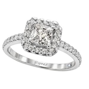 Anillo de compromiso con circonia cuadrada y halo de circonias plata