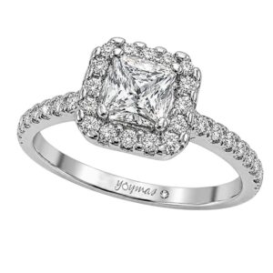 Anillo de compromiso con circonia cuadrada y halo de circonias plata