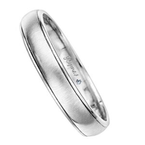 Argolla matrimonial media caña satinada con orilla diamantada plata