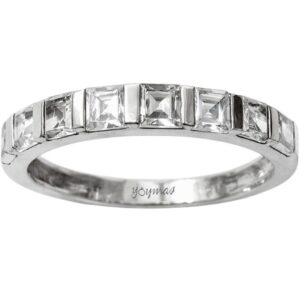 Anillo con circonias cuadradas plata