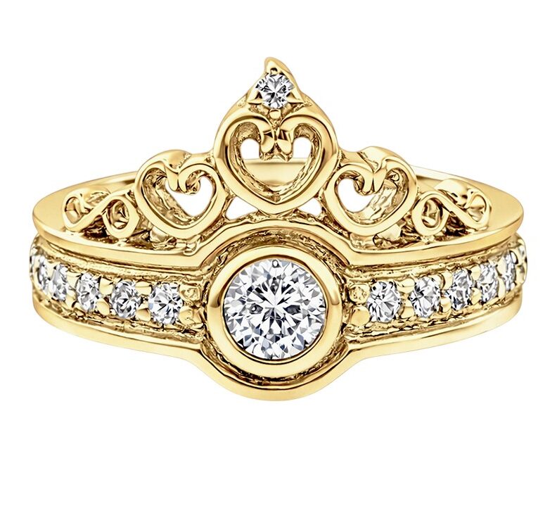 Anillo de corona con corazones calados con circonias oro 10K