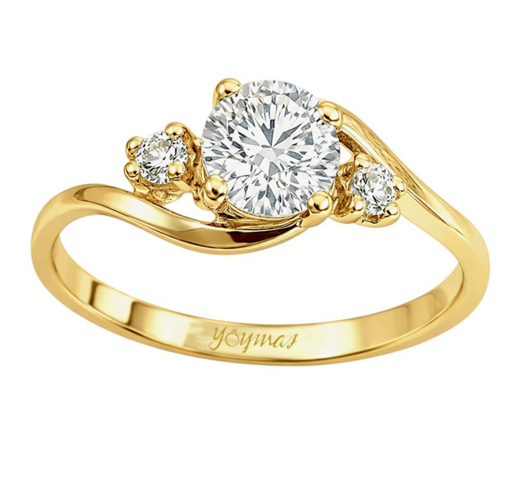 Anillo con circonias montura encontrada oro 10K
