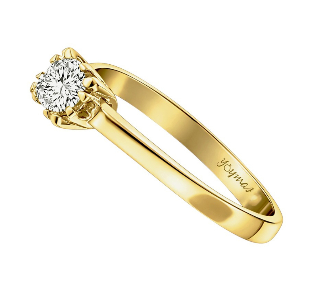 Anillo con circonia y dientes triples oro 10K