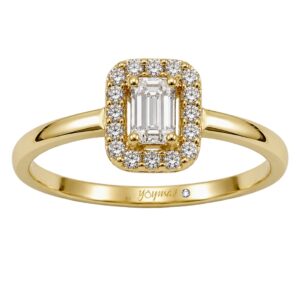 Anillo circonia corte Esmeralda con halo de circonias oro 10K