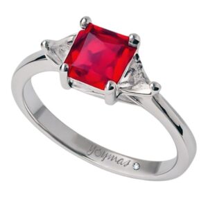 Anillo con circonia cuadrada y laterales encontrados plata