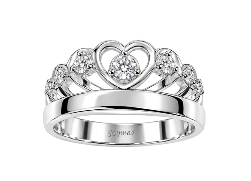 Anillo graduación de corona calado con circonias plata